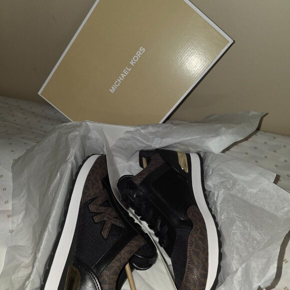 Michael Kors Maddy Trainer Sneakers – Brown/Black – Women’s 7.5M (Brand New) - Picture 6 of 7